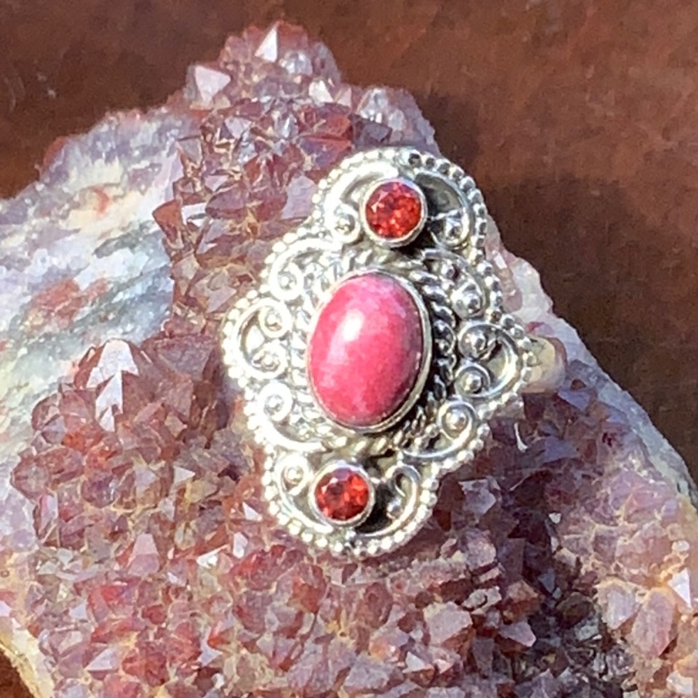 PINK THULITE & GARNET 925 STERLING SILVER RING, SIZE 7. - Picture 9 of 13